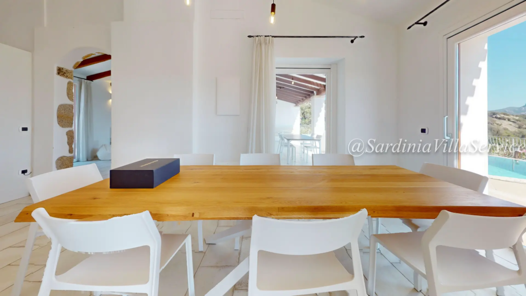 Villa-Lilium-Sardinia-Villa-Service-Dining-Room 1