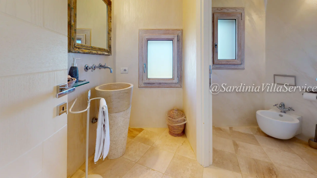Villa-Lighthouse-6-Sardinia-Villa-Service-Bathroom 3